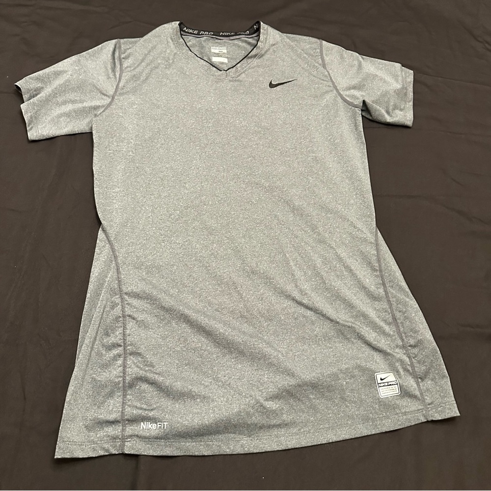 Nike Pro women’s gray shortsleeved shirt. Size large